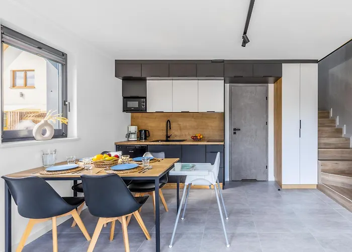 度假居 Zakatek Sasanki